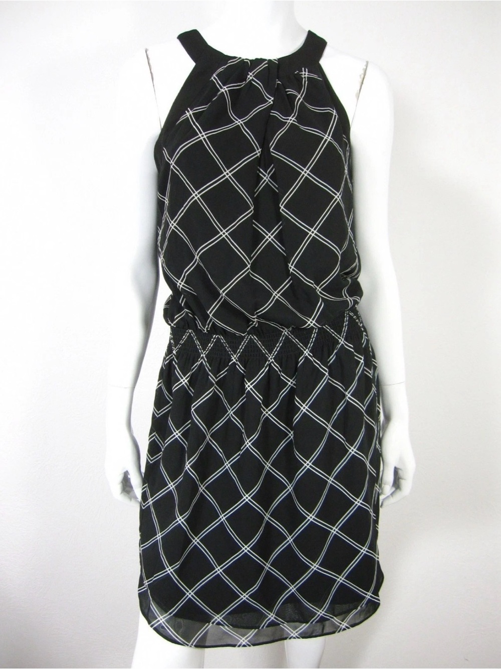 White House Black Market Black Sleeveless Windowpane Print Dress